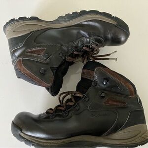 Columbia Dark Brown and Tan Leather Hiking Boots